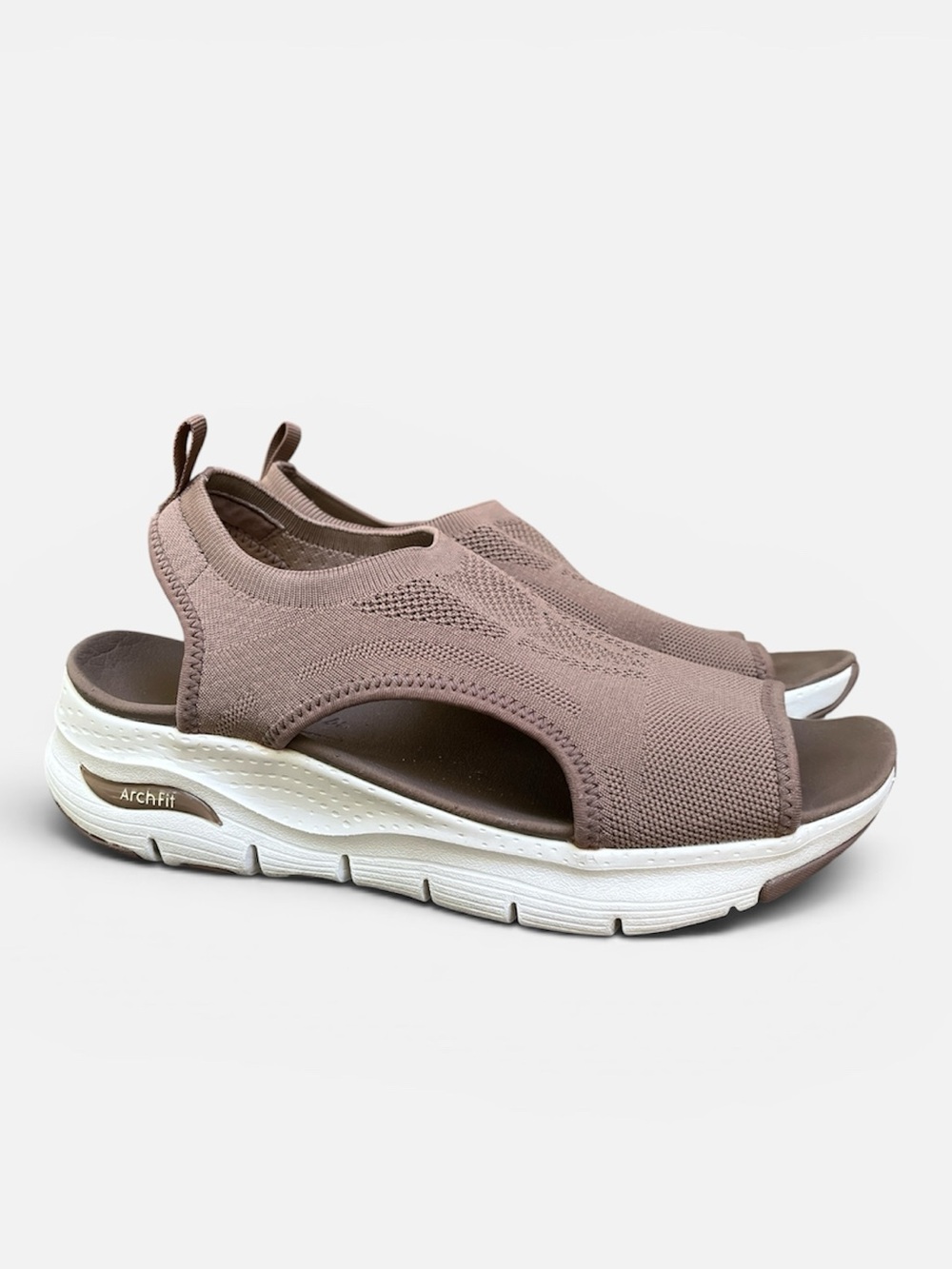 Skechers Arch Fit Arch Support - City Catch Walking Sandal in Mocha Size 8 - Picture 2 of 9
